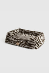 The Lola Pet Bed | Zebra